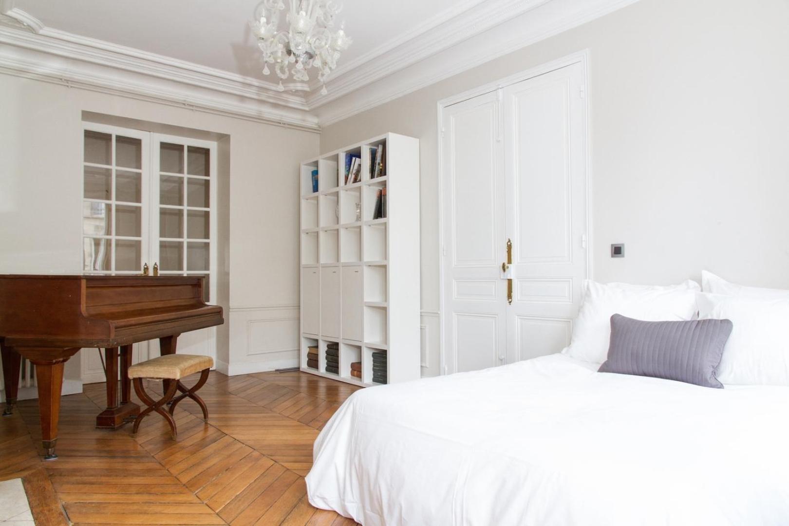 Bnbnook - Chic 2br In Vibrant Le Marais *